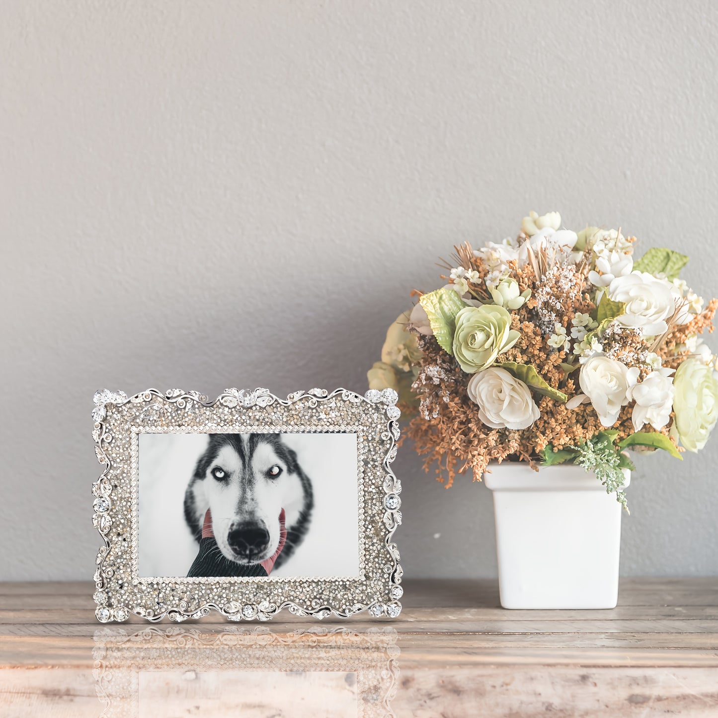 Picture Frames / Luxurious Rhinestone Embellished Picture Frame, Photo Frames, Elegant Home Decor for Living Room & Bedside, Twinkle Twinkle Design, Memory Keepsake Display, Ideal gift for weddings, Mother's Day, and Easter Pictures Are for D