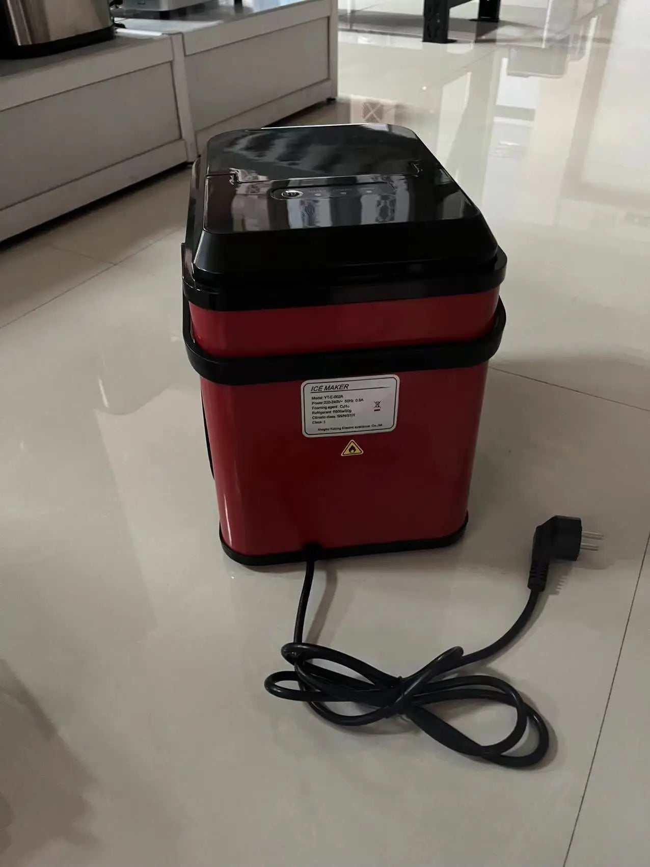 Household Ice Machine