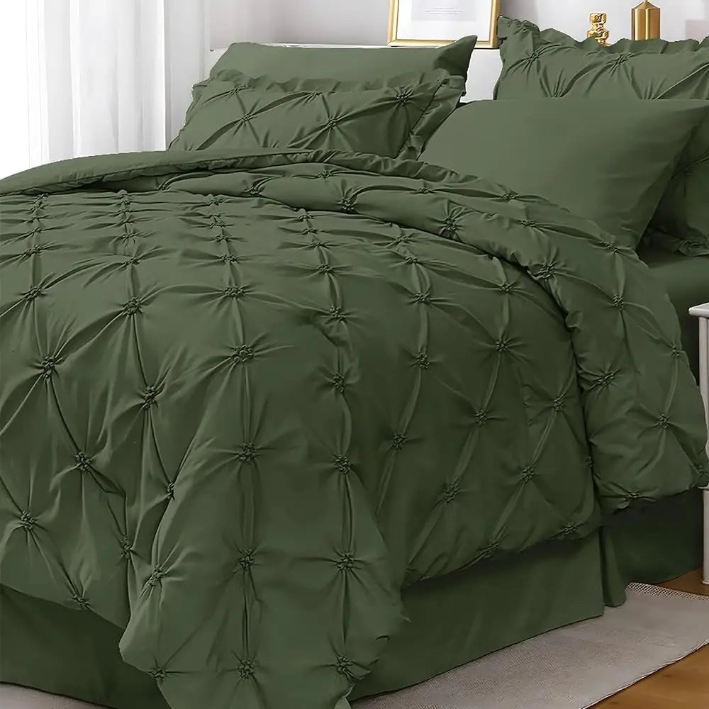 7-Piece Comfortable Bedding Set Pintuck & Ruffled Shams Full Size Pillowcases Bedroom Essentials