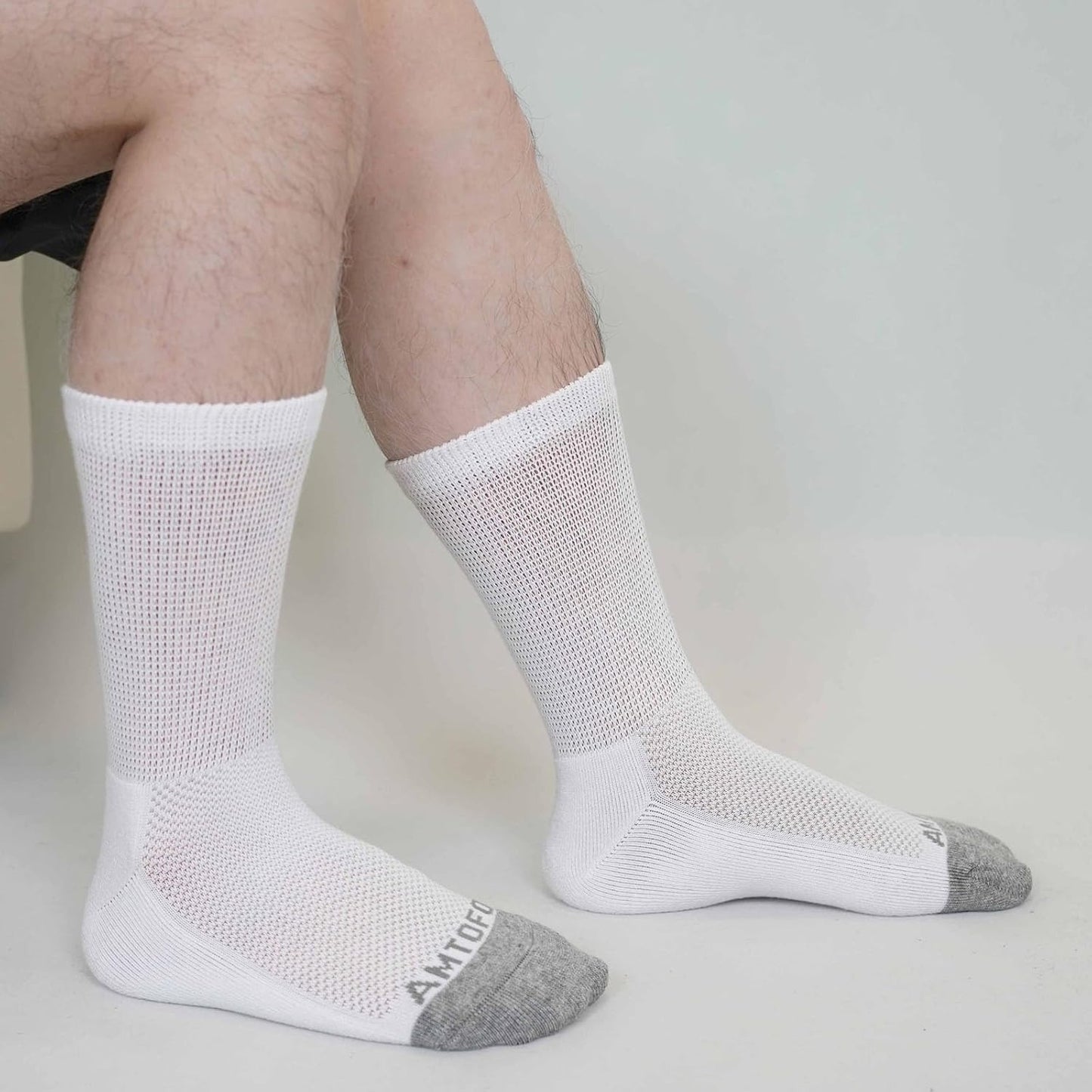 [Diabetic Socks | Soft] 4 Pairs Soft Non-Binding Diabetic Socks | Unisex Crew Socks For All-Day Comfort | Stretchy Socks
